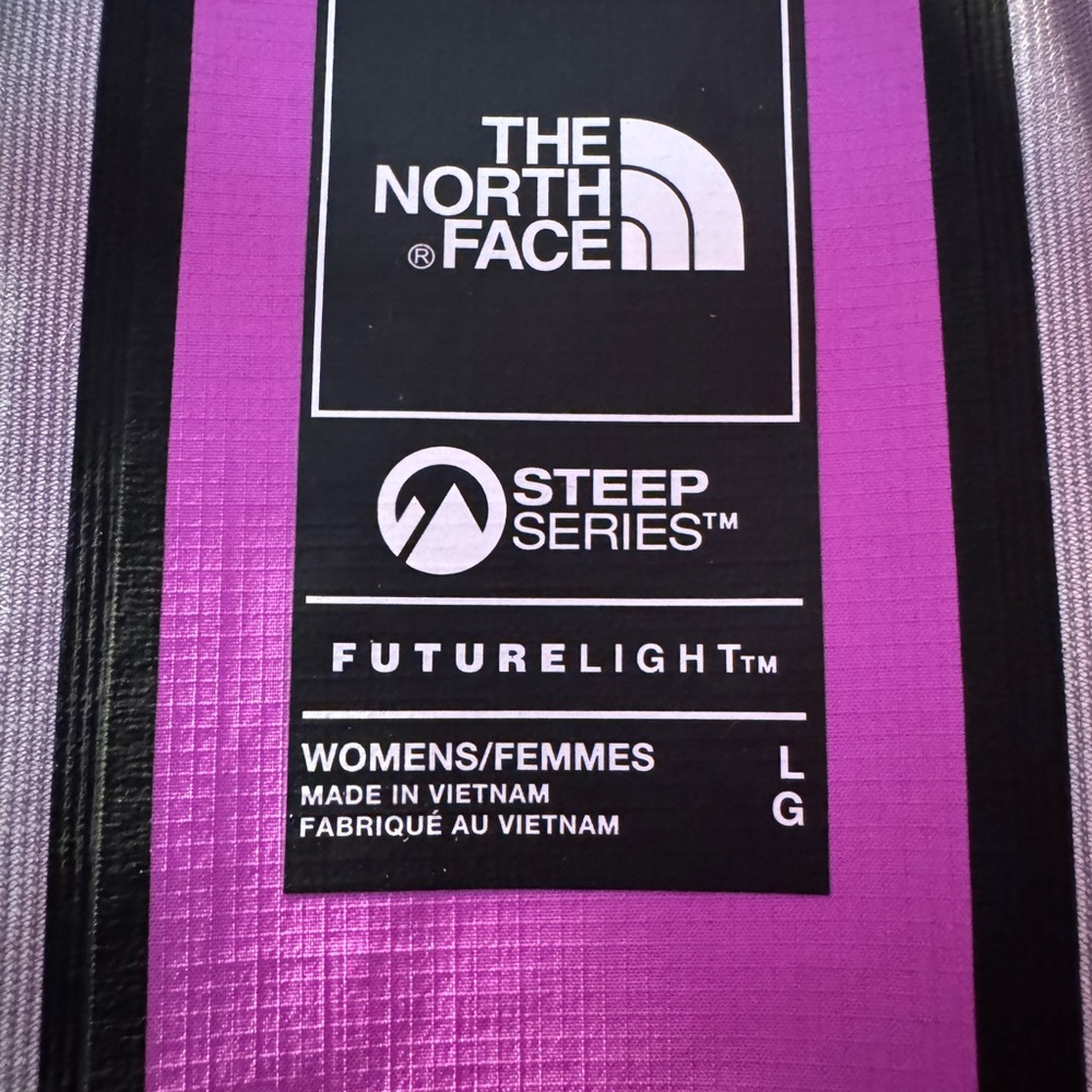 The North Face Women’s Bright Purple Ski Jacket with Hood - Picture 5 of 8
